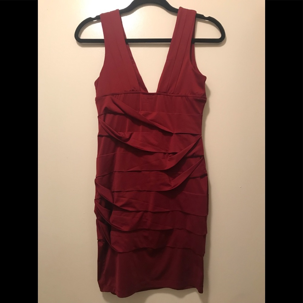 Nikibiki ♡ Red Deep V Neck Bodycon Dress - Picture 2 of 3
